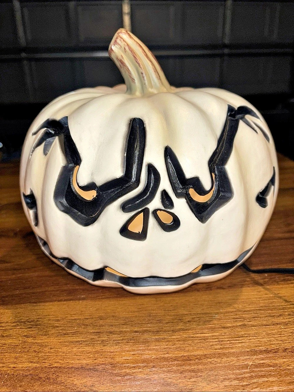 Lighted Jack-o'-Lantern Holiday Decor